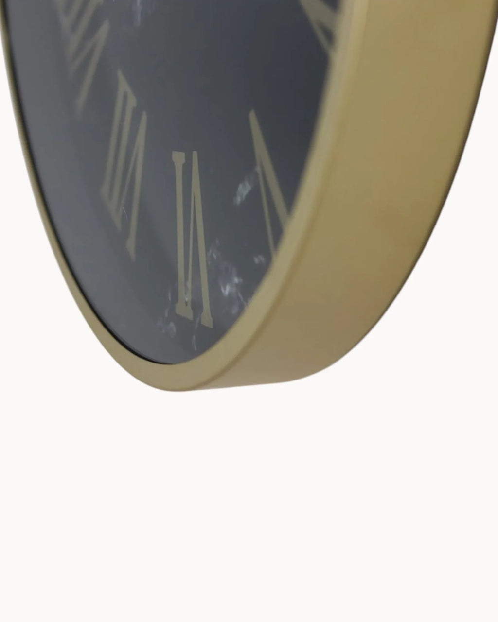 Zwarte Wandklok met Romeinse Cijfers en Marmerlook-Wall Clock-Areamas-Areamas